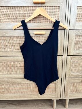 Abercrombie & Fitch Black Girls' V-Neck One-Piece Bodysuit